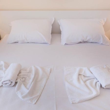 Blue Lagoon Seafront Apartments ヴァルナ エクステリア 写真